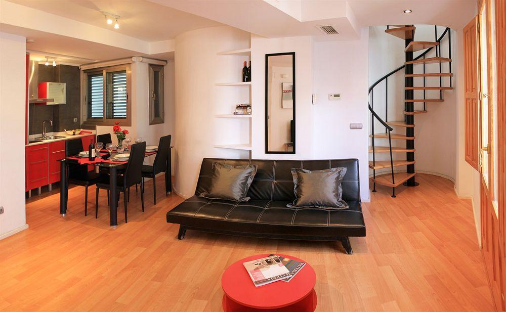 Like Apartments Lonja Валенсия Экстерьер фото