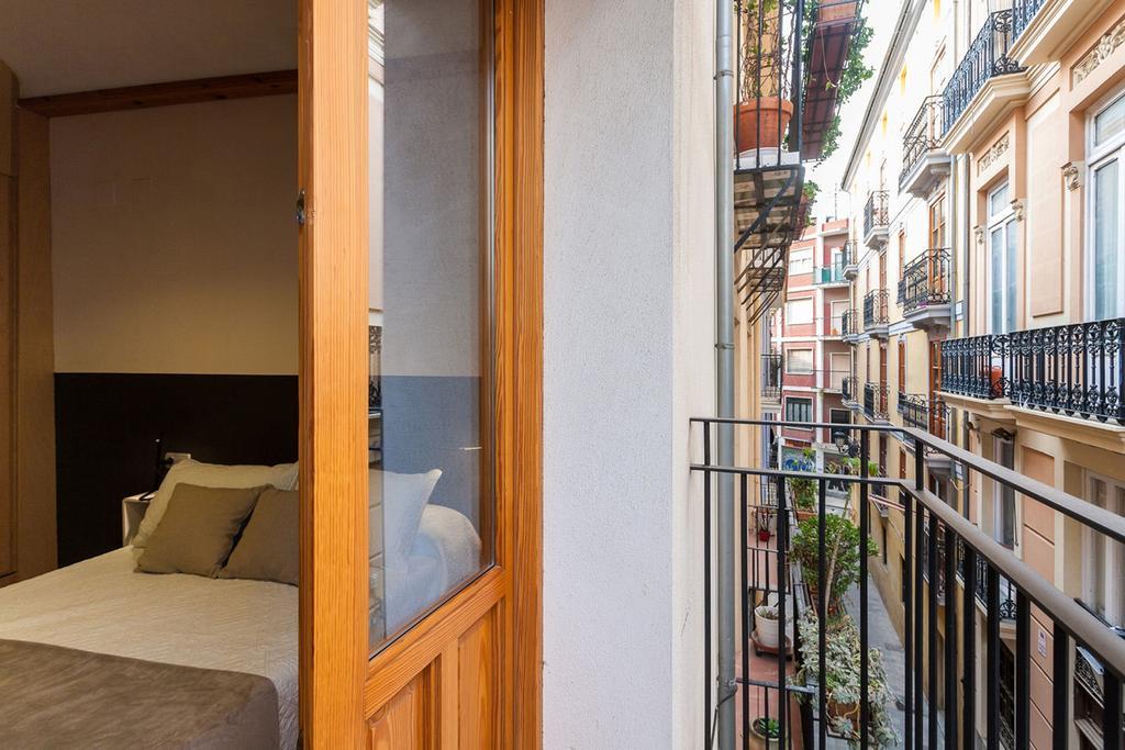 Like Apartments Lonja Валенсия Экстерьер фото