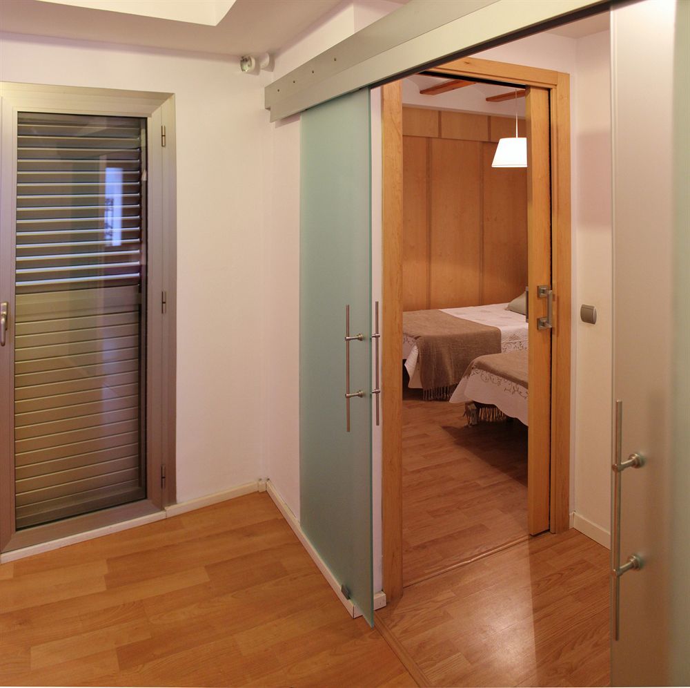 Like Apartments Lonja Валенсия Экстерьер фото