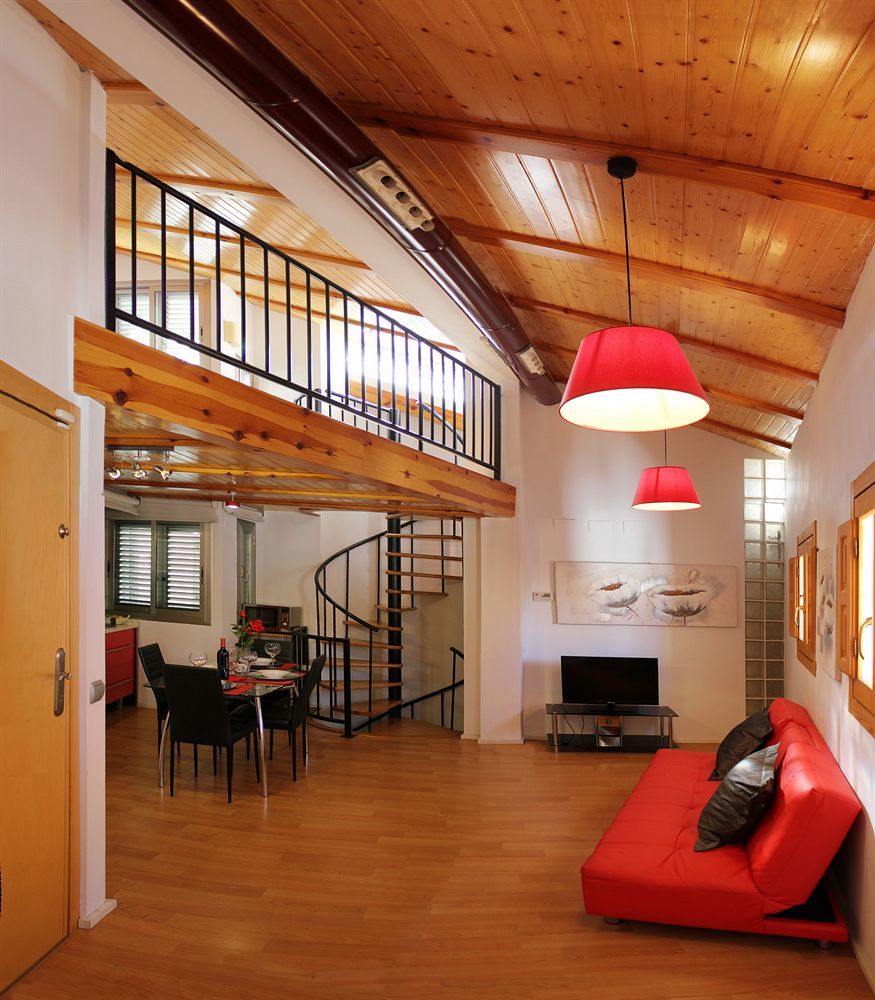 Like Apartments Lonja Валенсия Экстерьер фото