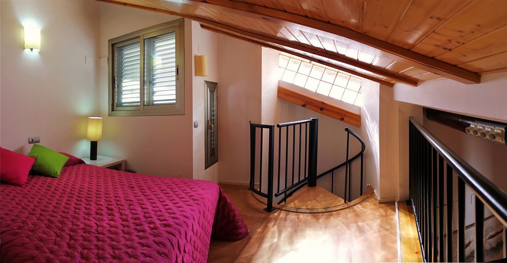 Like Apartments Lonja Валенсия Экстерьер фото